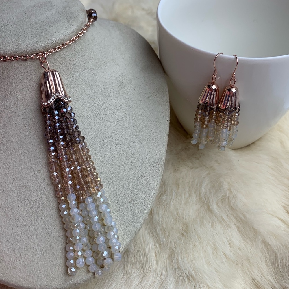 last one ROSE GOLD GLASS STONE NECKLACE SET - Picture 2 of 7